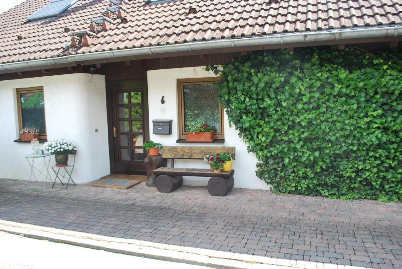 Homestay Cozy Room Маркдорф Екстериор снимка
